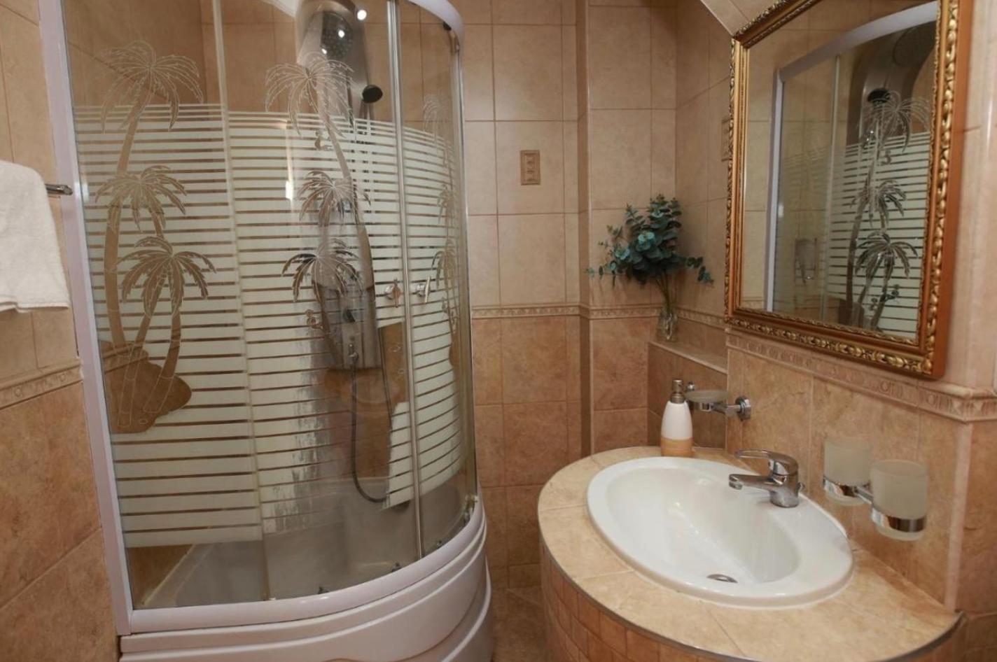 Hotel-Pensiunea Zefir Τιμισοάρα Εξωτερικό φωτογραφία