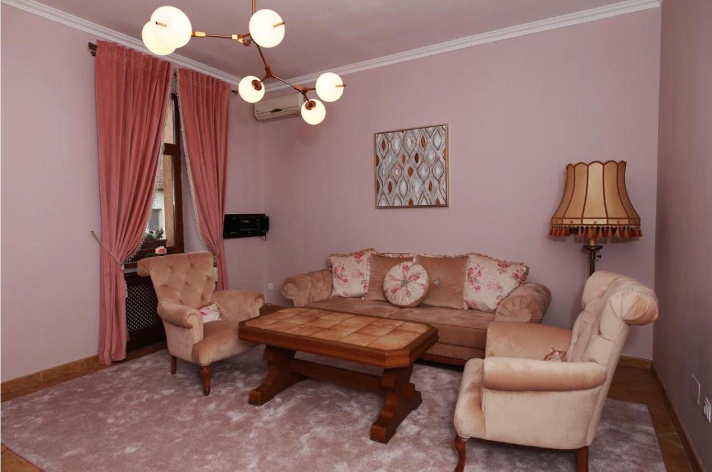 Hotel-Pensiunea Zefir Τιμισοάρα Εξωτερικό φωτογραφία