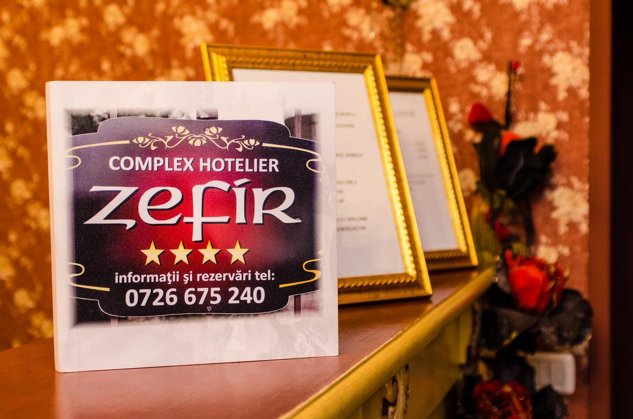 Hotel-Pensiunea Zefir Τιμισοάρα Εξωτερικό φωτογραφία