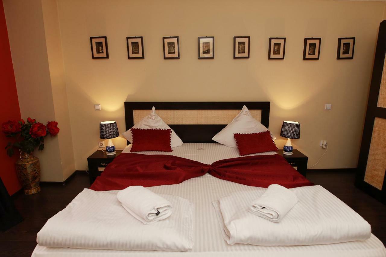 Hotel-Pensiunea Zefir Τιμισοάρα Εξωτερικό φωτογραφία
