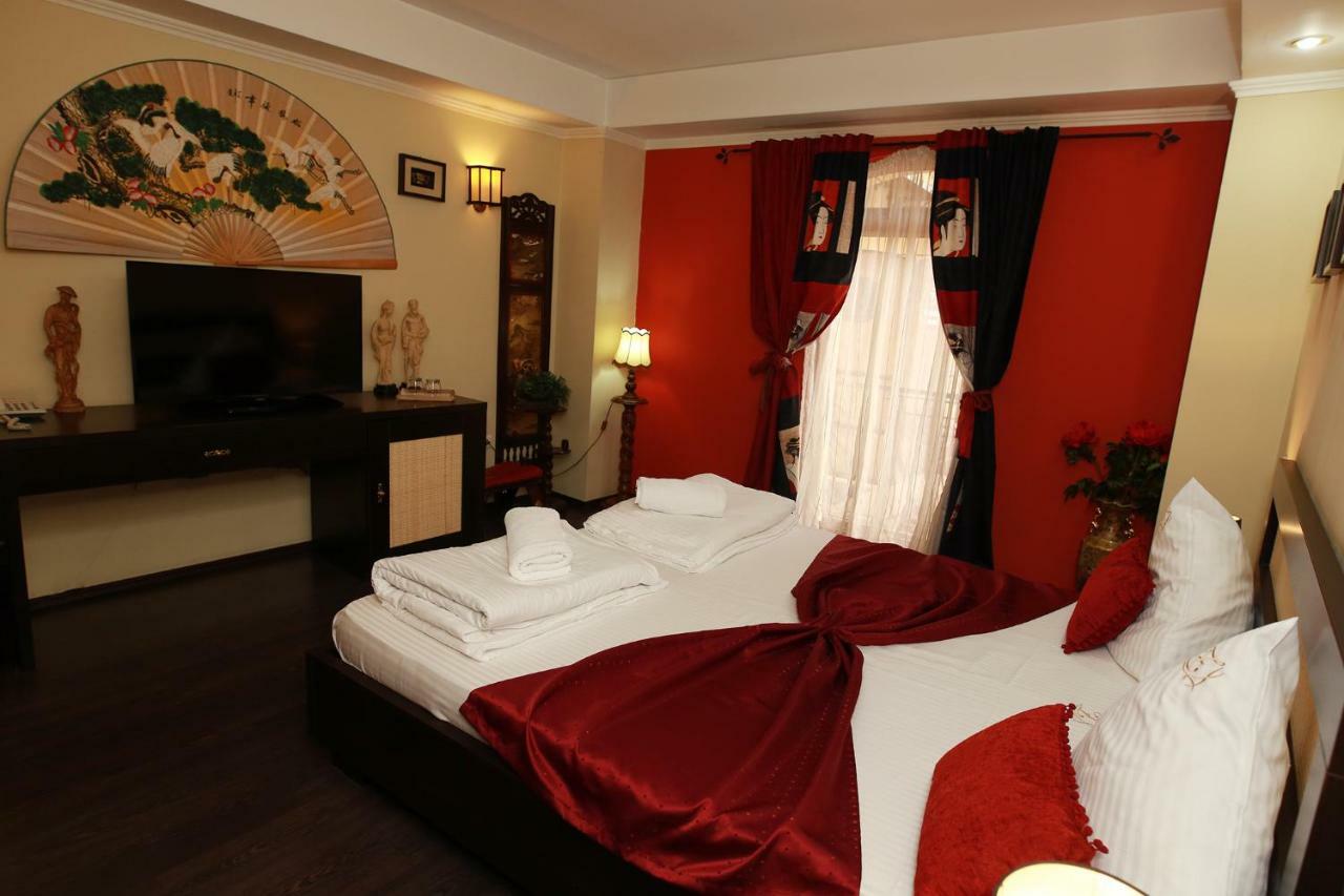 Hotel-Pensiunea Zefir Τιμισοάρα Εξωτερικό φωτογραφία